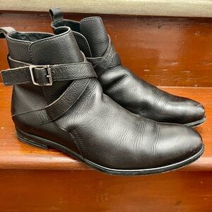 Black Kenneth Cole Strapped Men’s Boots